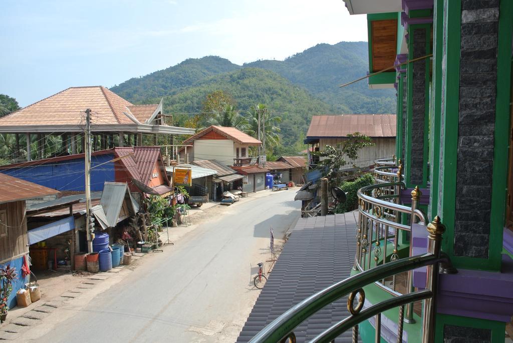 Phonemany Guesthouse Muang Pakbèng Zewnętrze zdjęcie